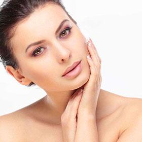 推荐几款最好用的粉底液 保护力超强劲！