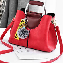 包包控妹子必入款！绝对是时尚最好的配饰