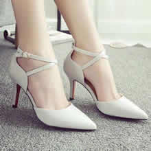 高跟鞋尖头经典款式：百看不厌女人味十足（图）