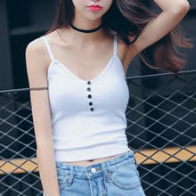 百搭性感针织背心吊带衫：女神搭配中无烦恼