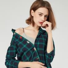 内搭衬衫推荐：学院风休闲刺绣格子衬衫搭配（图）