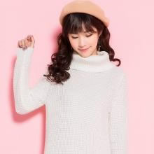 今年最流行V领蝙蝠袖针织衫搭配：新款针织衫推荐（图）