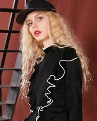 寒冬内搭必选撞色荷叶边高领毛衣：时髦个性（图）