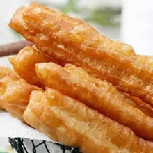 油条好吃又松软：自己做的吃着更安心（附油条来历）