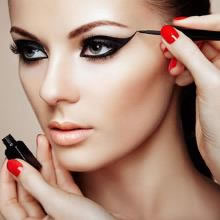 眼线晕妆怎么办 7个小技巧让你眼妆不晕染（图）