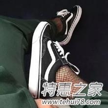 春夏一款能吸睛的渔网短袜是必不可少的