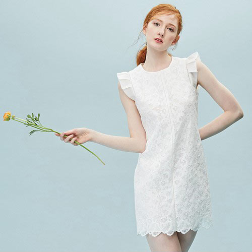 衬衫能让你在纯白的底色中渲染出斑驳的人生