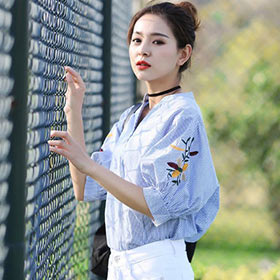 衬衫能让你在纯白的底色中渲染出斑驳的人生