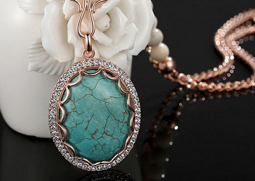 我光华四溢你风华绝代，此生我们恋“链”不舍