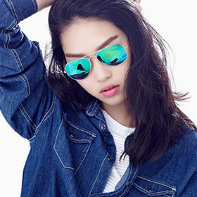 出门旅行必备单品，这就是墨镜的魔力