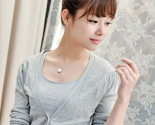 复古夸张水晶饰品 复古夸张水晶饰品