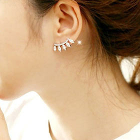 戴上耳钉那一刻，她闪耀出星辰一样的光芒