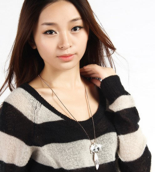 两用水晶狐狸胸针毛衣链 两用水晶狐狸胸针毛衣链