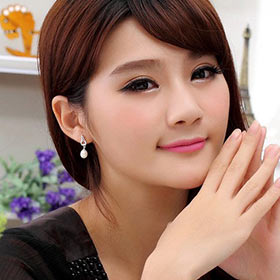 装扮利器，让你1秒钟变名媛