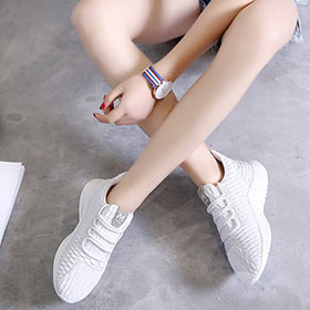 快来看一看，你的小白鞋还在位吗