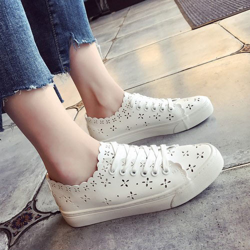 镂空平底帆布鞋 镂空平底帆布鞋