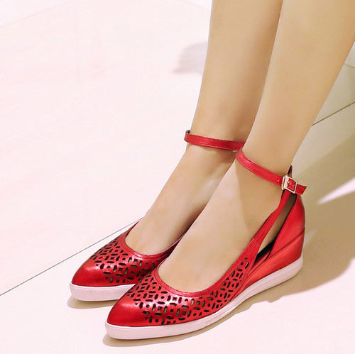 镂空尖头厚底鞋