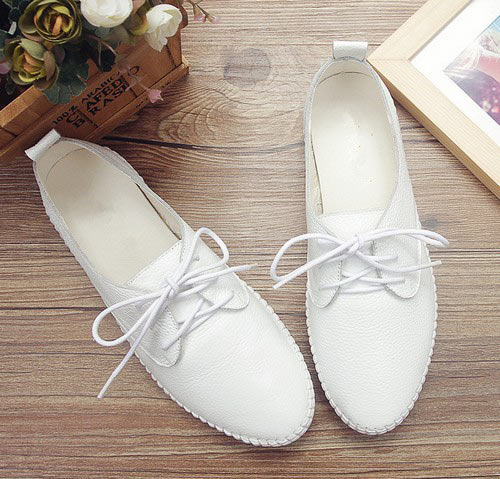 真皮系带小白鞋 真皮系带小白鞋