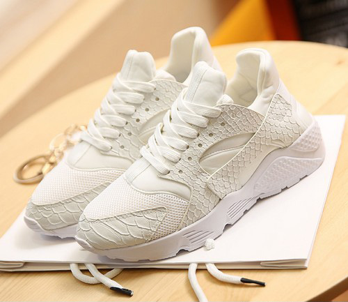 立体拼接透气运动鞋 立体拼接透气运动鞋