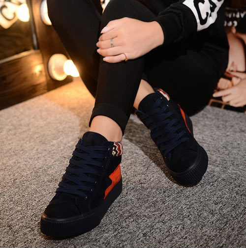 加绒锯齿纹内增高帆布鞋 加绒锯齿纹内增高帆布鞋