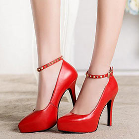 高跟鞋单鞋和平底鞋单鞋 你更喜欢哪种女款单鞋？