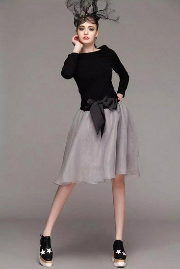 星星方头坡跟厚底单鞋 星星方头坡跟厚底单鞋