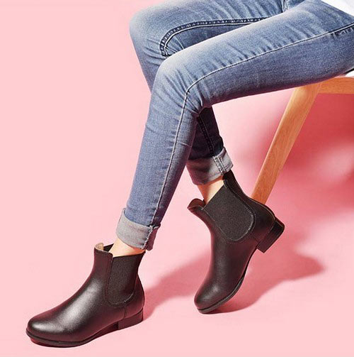 时尚短款平底单靴 时尚短款平底单靴