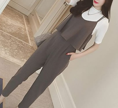 女孩什么身材适合穿连体裤:连体裤怎么上厕所图片 女孩什么身材适合穿连体裤:连体裤怎么上厕所图片