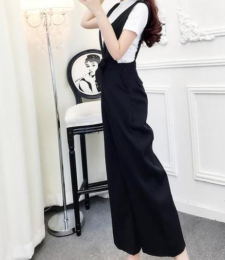 2019春季时尚连体裤服装:一件连体裤懒人的穿搭 2019春季时尚连体裤服装:一件连体裤懒人的穿搭