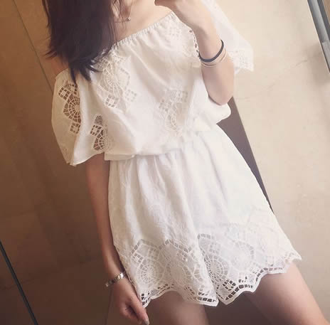 女孩什么身材适合穿连体裤:连体裤怎么上厕所图片 女孩什么身材适合穿连体裤:连体裤怎么上厕所图片