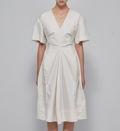 各种时尚V领穿衣:显瘦美爆了 各种时尚V领穿衣:显瘦美爆了