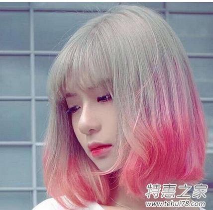 > 正文  有时候换发色比换发型更惹人注目,粉色的发色能让人感受到