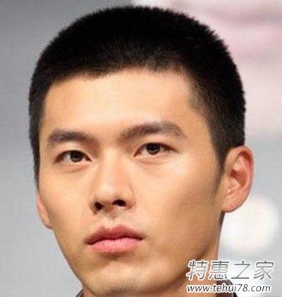 男生板寸发型:让你变得更爷们点的板寸发型